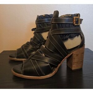 Freebird by Steven Claw strappy black leather open toe edgy chic heel sandal